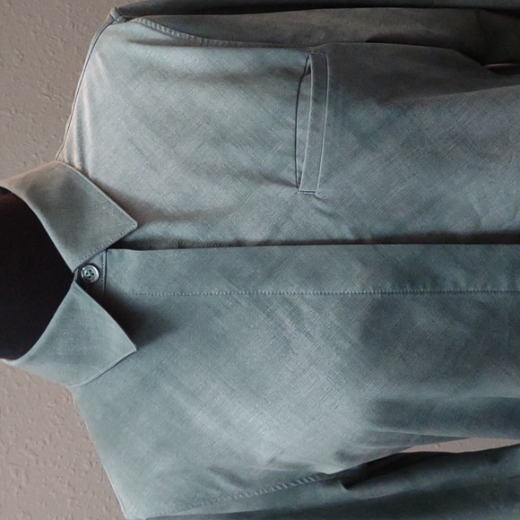 Athleta Long Sleeve Button Down - Picture 4 of 6